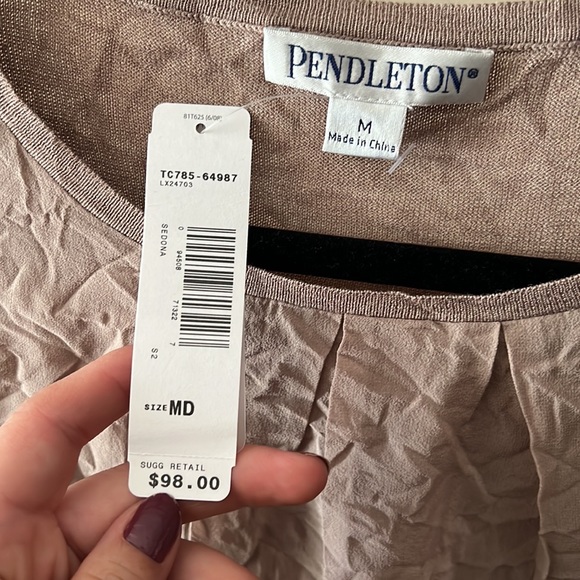 Pendleton 100% silk sleeveless top - Picture 2 of 7